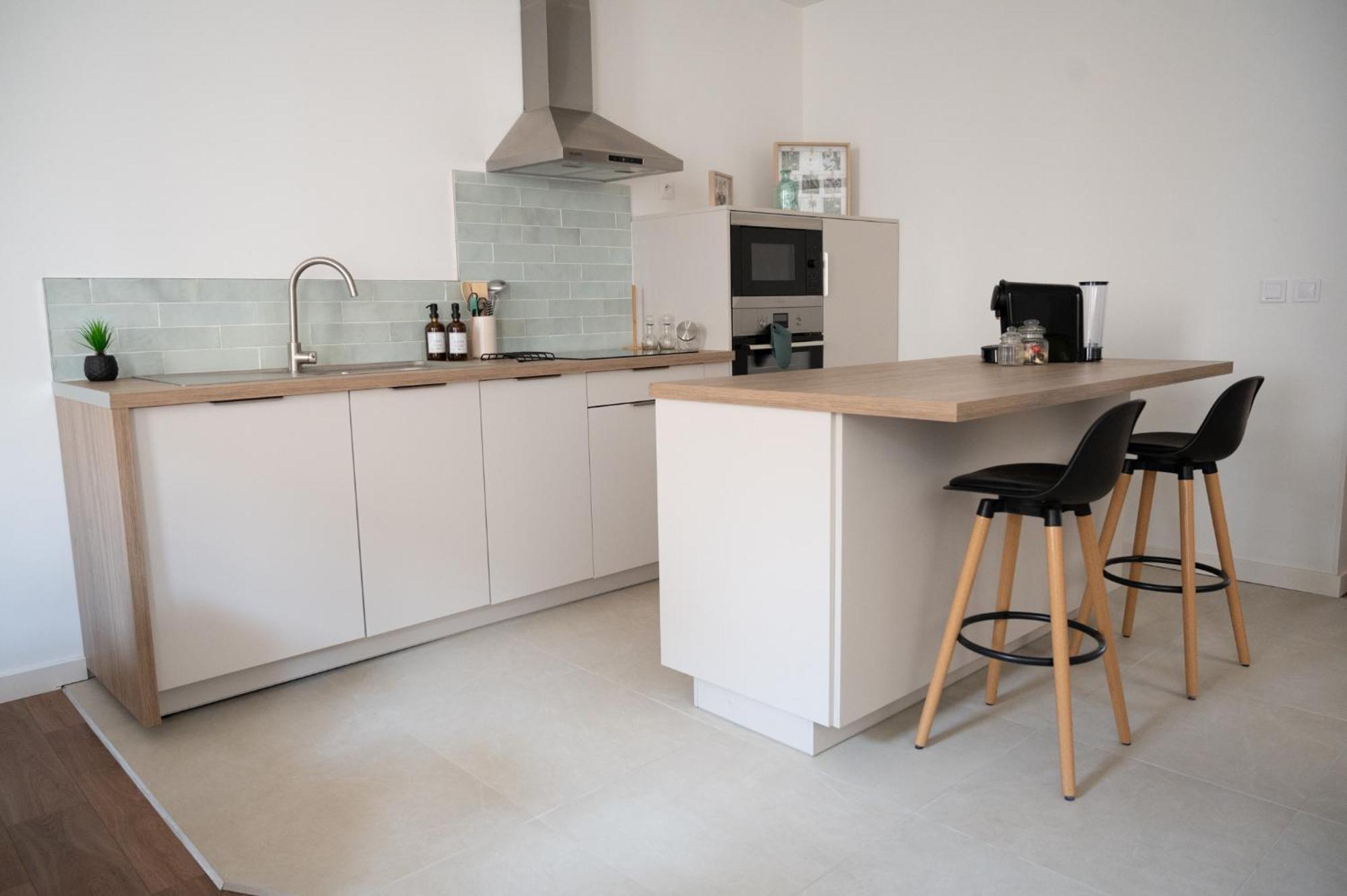 Lou Cabanot - Appartement Lumineux 3 Chambres - Parking Gratuit Béziers Buitenkant foto